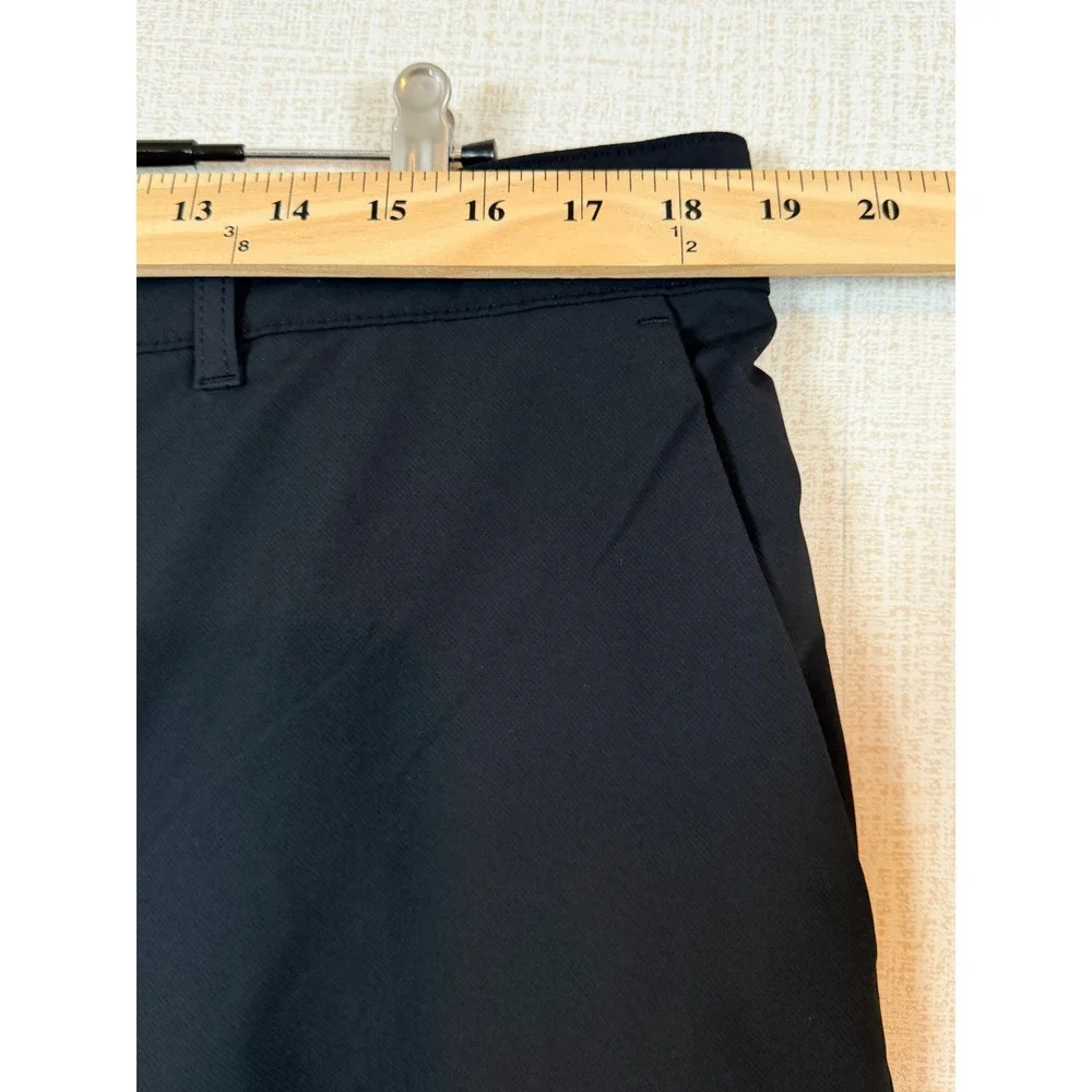 NWT Gerry Mens Black Tech Shorts Size 38 Stretch UPF 30+ Hiking Golf Gorpcore